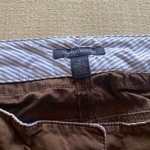 Low rise Tommy Hilfiger Chocolate Brown capris